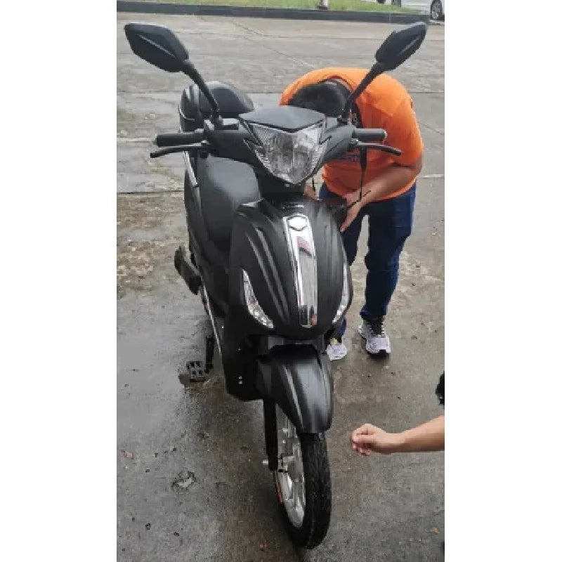 China Cheap factory wholesale 800w power available electric motorcycle